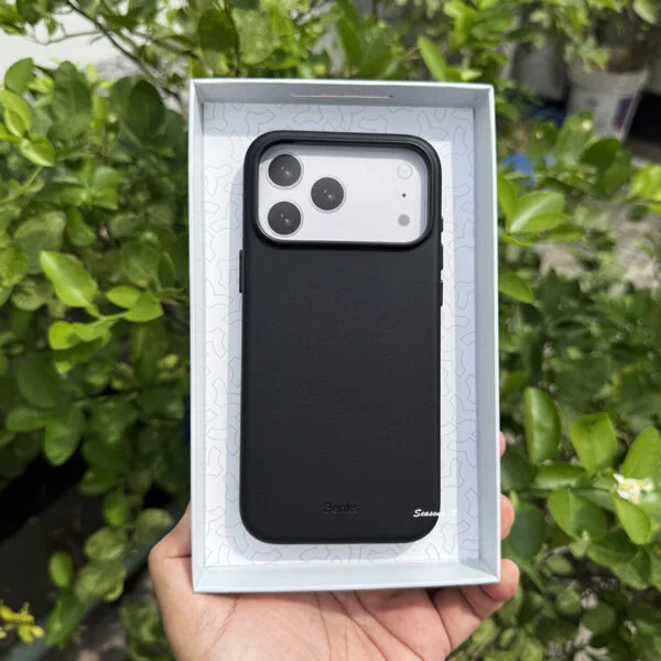 Benks Q2 Smooth Touch MagSafe Case for iPhone 17 Series