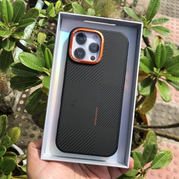 Njoyny Fiber Shadow Anti-Vibration Dustproof Case for iPhone 16 Series